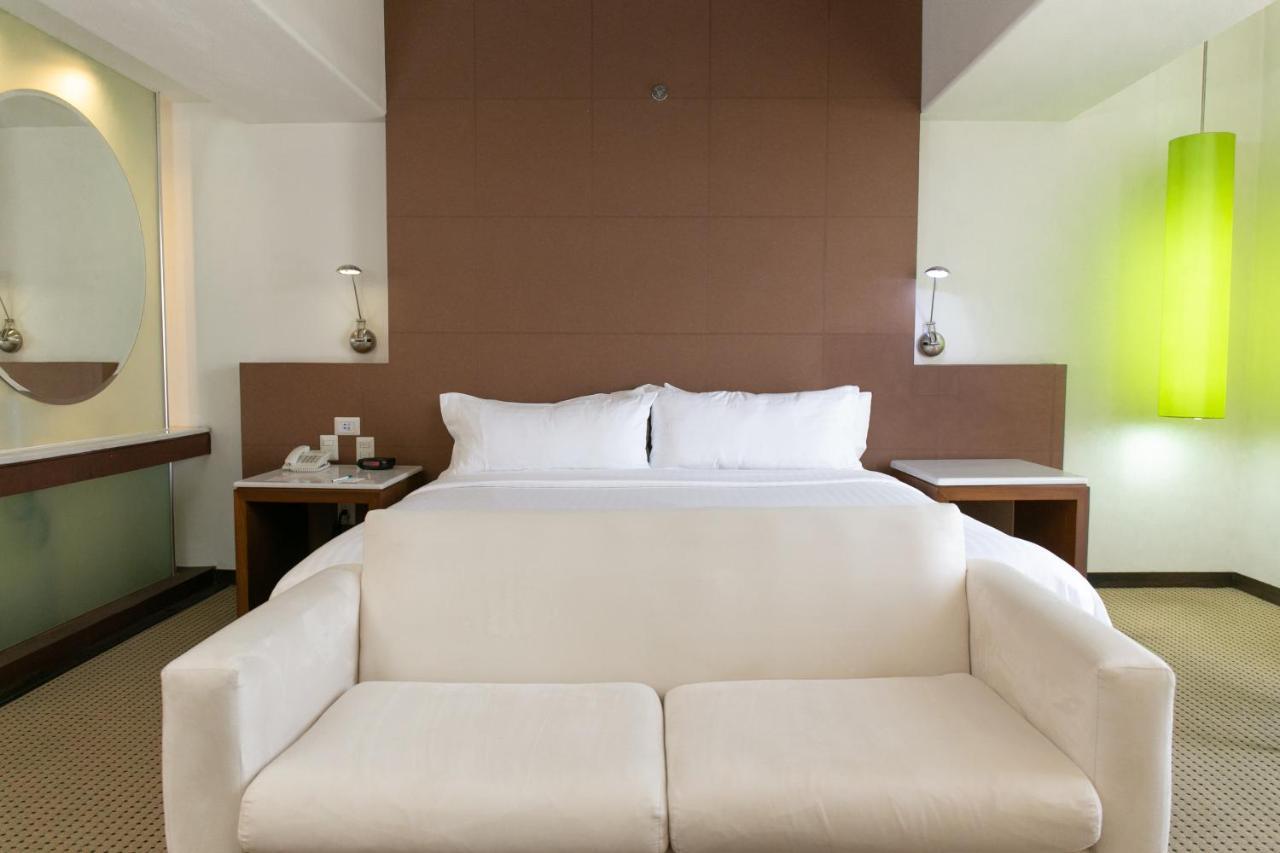 Hotel & Suites Bel Air Business Salamanca Exterior foto